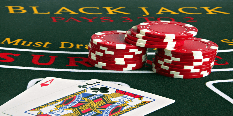 Chia sẻ bí quyết hữu ích khi chơi Blackjack tại sòng bạc hiện nay
